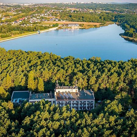 Hotel Echo Cedzyna Exteriör bild