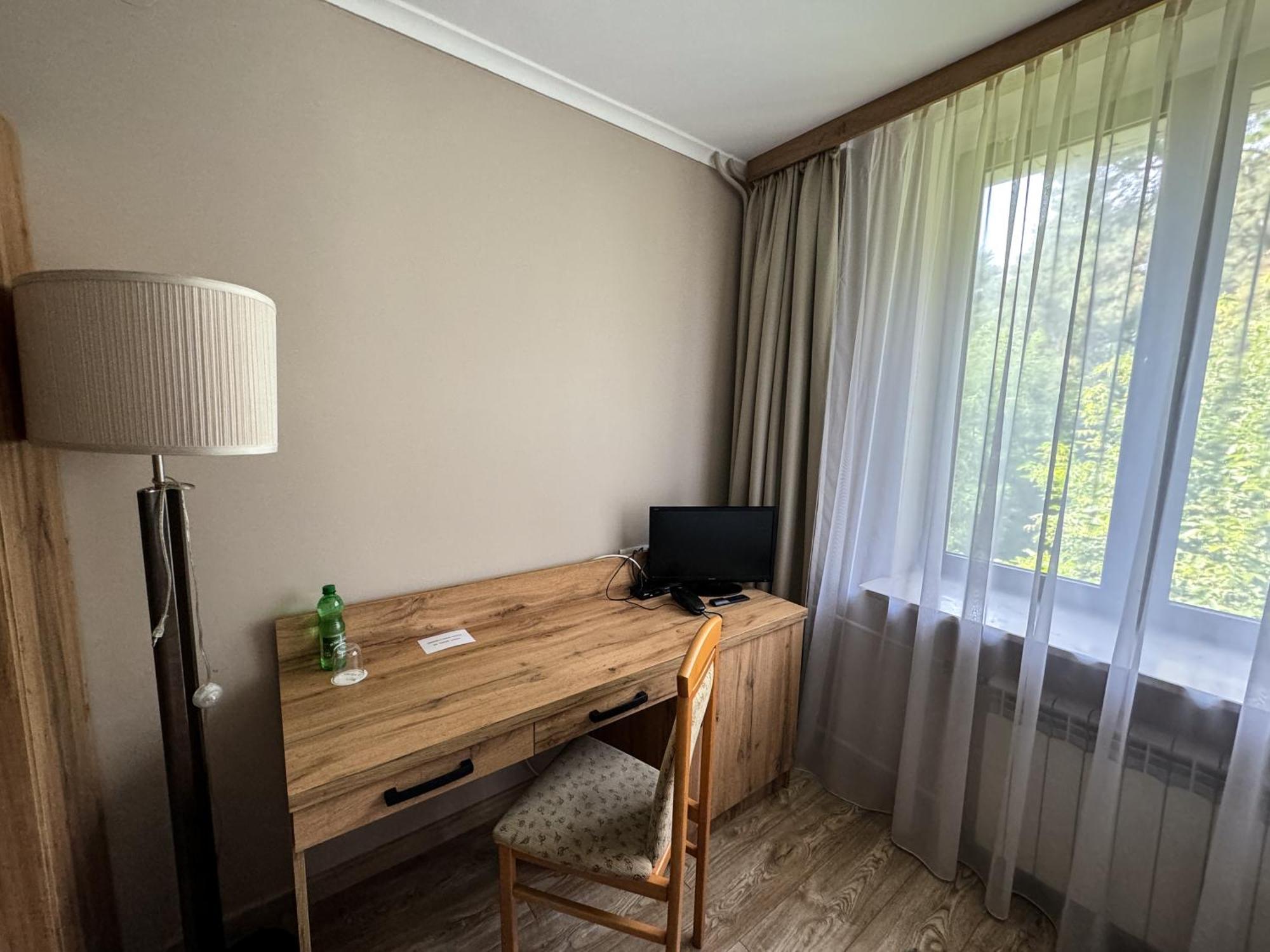 Hotel Echo Cedzyna Exteriör bild