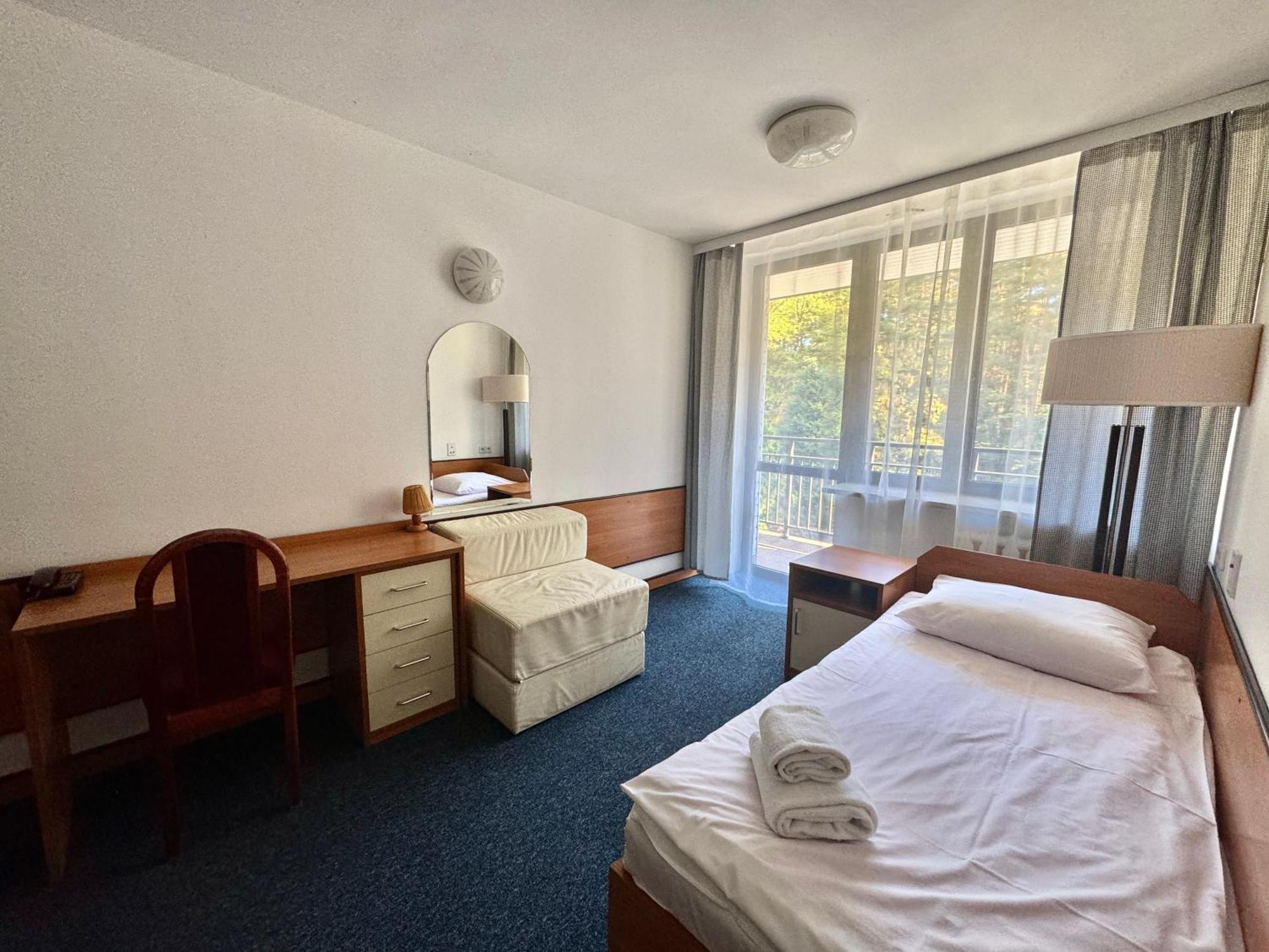 Hotel Echo Cedzyna Rum bild